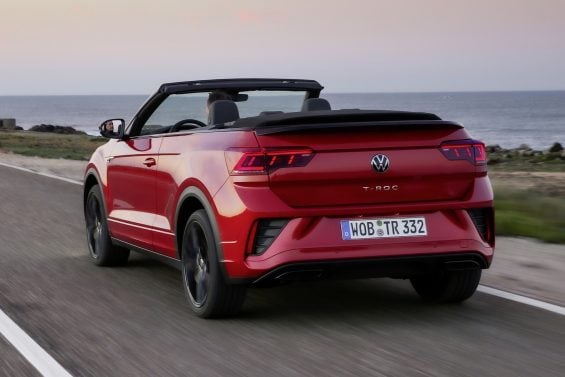 Volkswagen T Roc Cabriolet R Line 2
