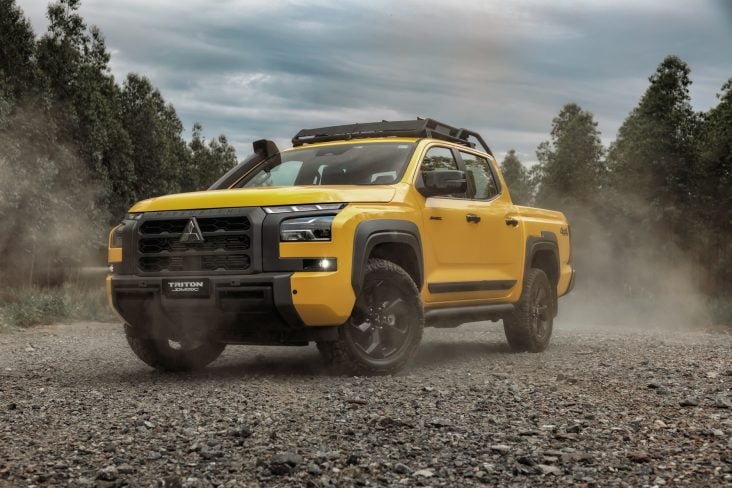 Mitsubishi Triton Savana 4 php