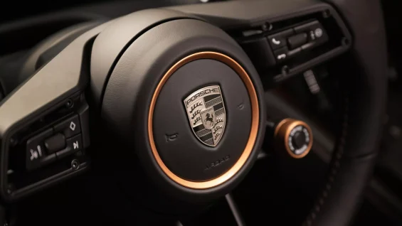 Porsche Panamera Turbo 8