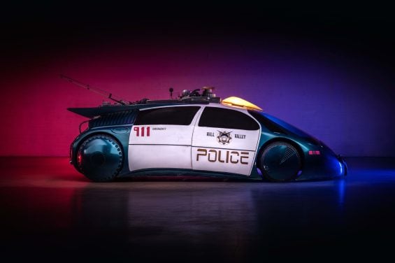 Carro de Policia de de volta pro futuro vai a leilão