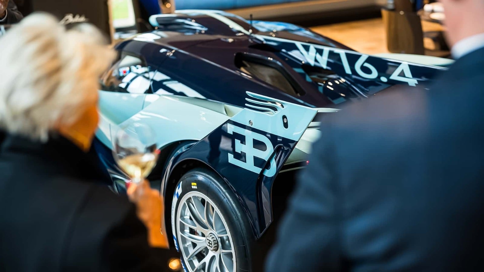 Bugatti Bolide Encerra Produção Do W-16 De Pista 5