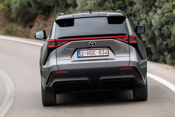 toyota bz4x awd46 toyota bz4x awd46