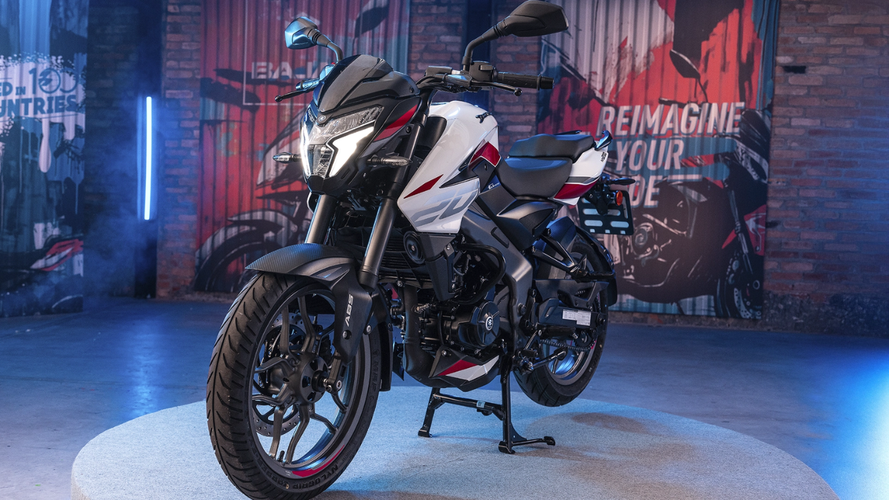 Bajaj Dominar NS200