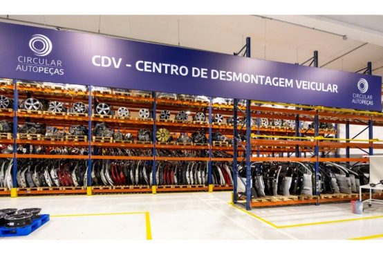 'Desmanche oficial' da Stellantis supera metas e já reciclou 370 carros