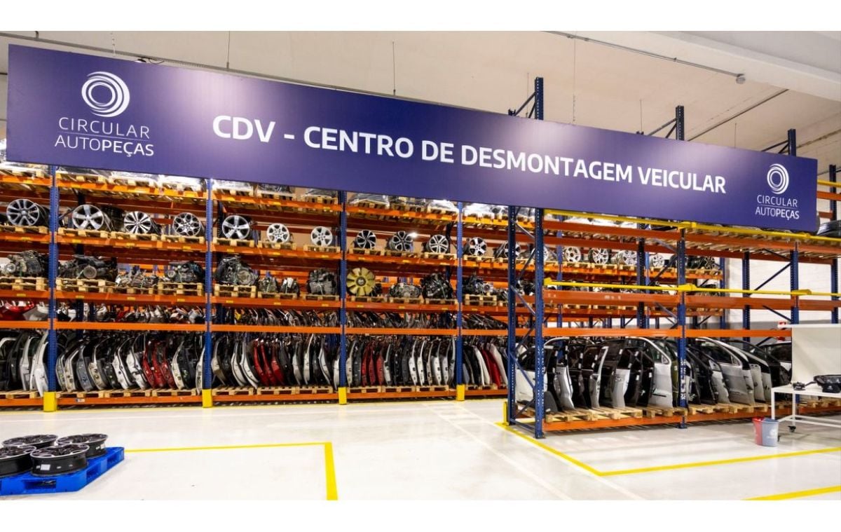 ‘Desmanche oficial’ da Stellantis supera metas e já reciclou 370 carros