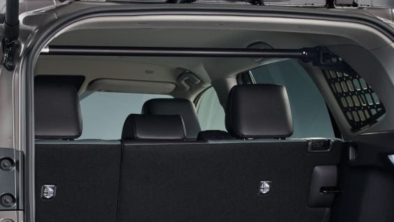 043 rav4 adventure hev 2512