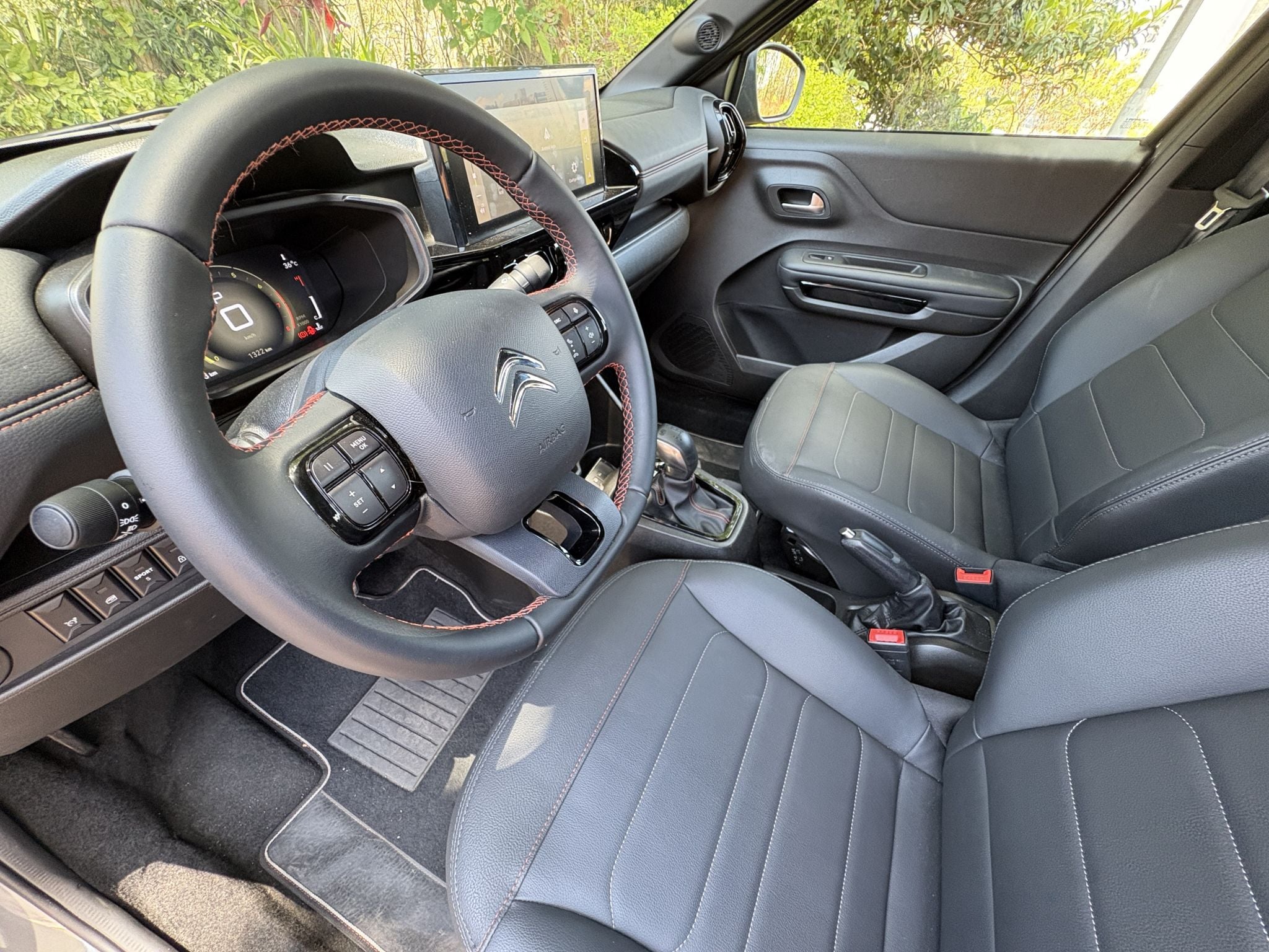 CITROEN BASALT DARK EDITION 2025 CINZA FRENTE LATERAL TRASEIRA INTERIOR PORTA MALAS (8)