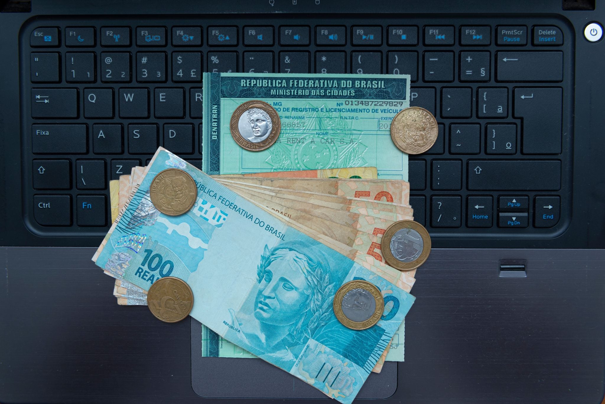 Licenciamento MG 2026: veja calendário do Detran e como emitir CRLV