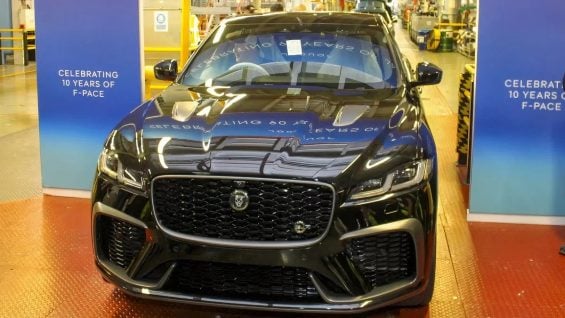 jaguar f-pace svr (2)