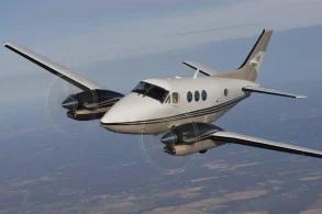 beechcraft king air c90 jpg