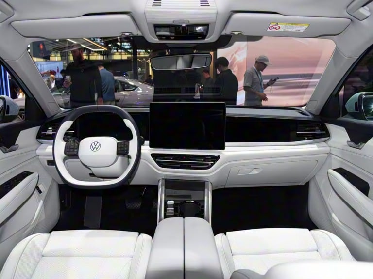 Passat epro 2026: volkswagen revela híbrido que roda 150 km sem gastar gasolina 4