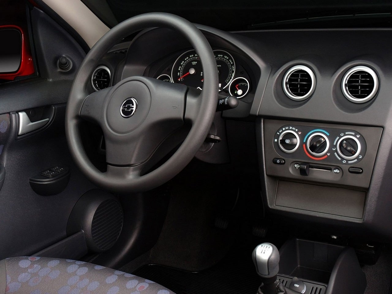 interior chevrolet celta 2006