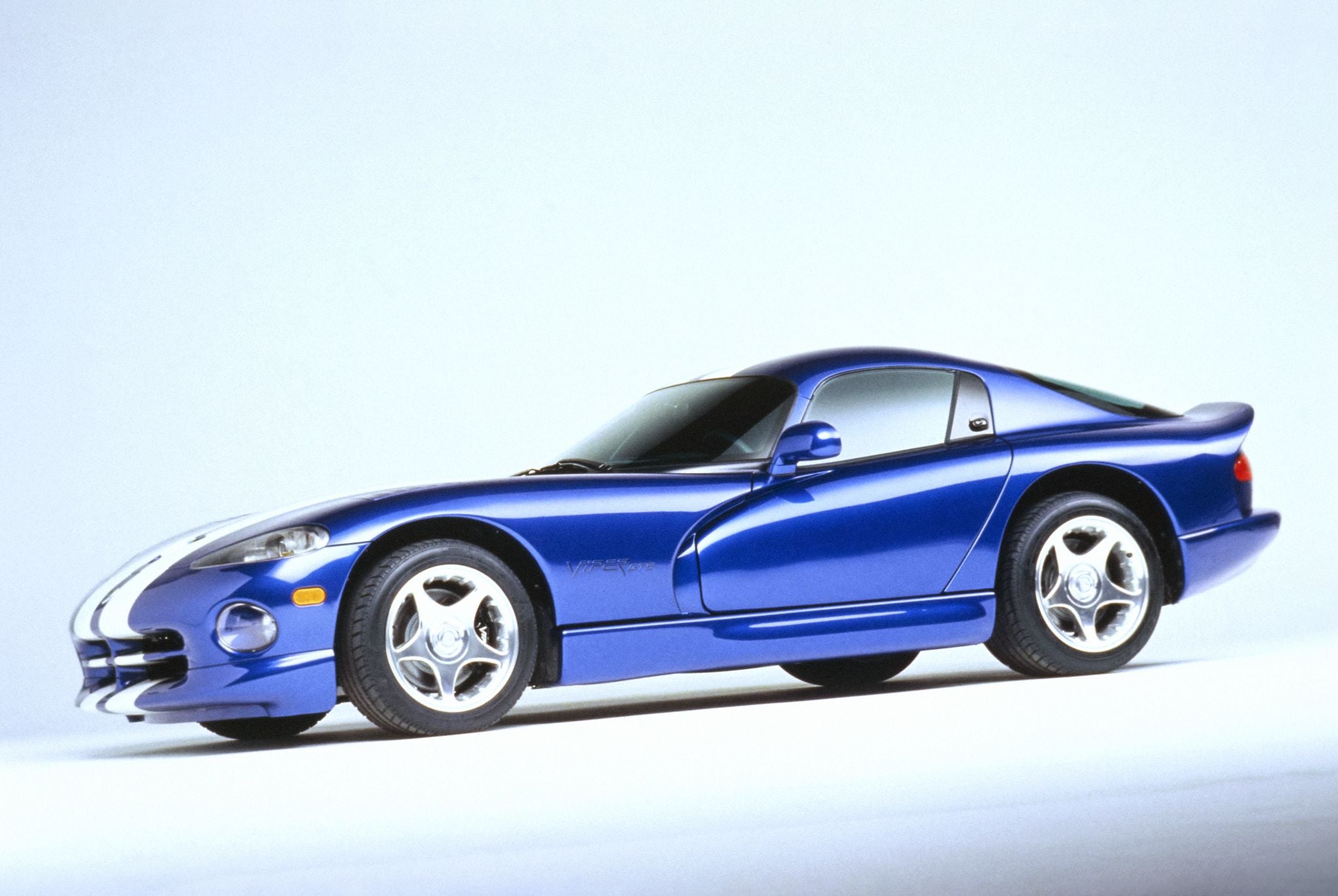 dodge viper gts 1997 azul frente dodge viper gts 1997 azul frente
