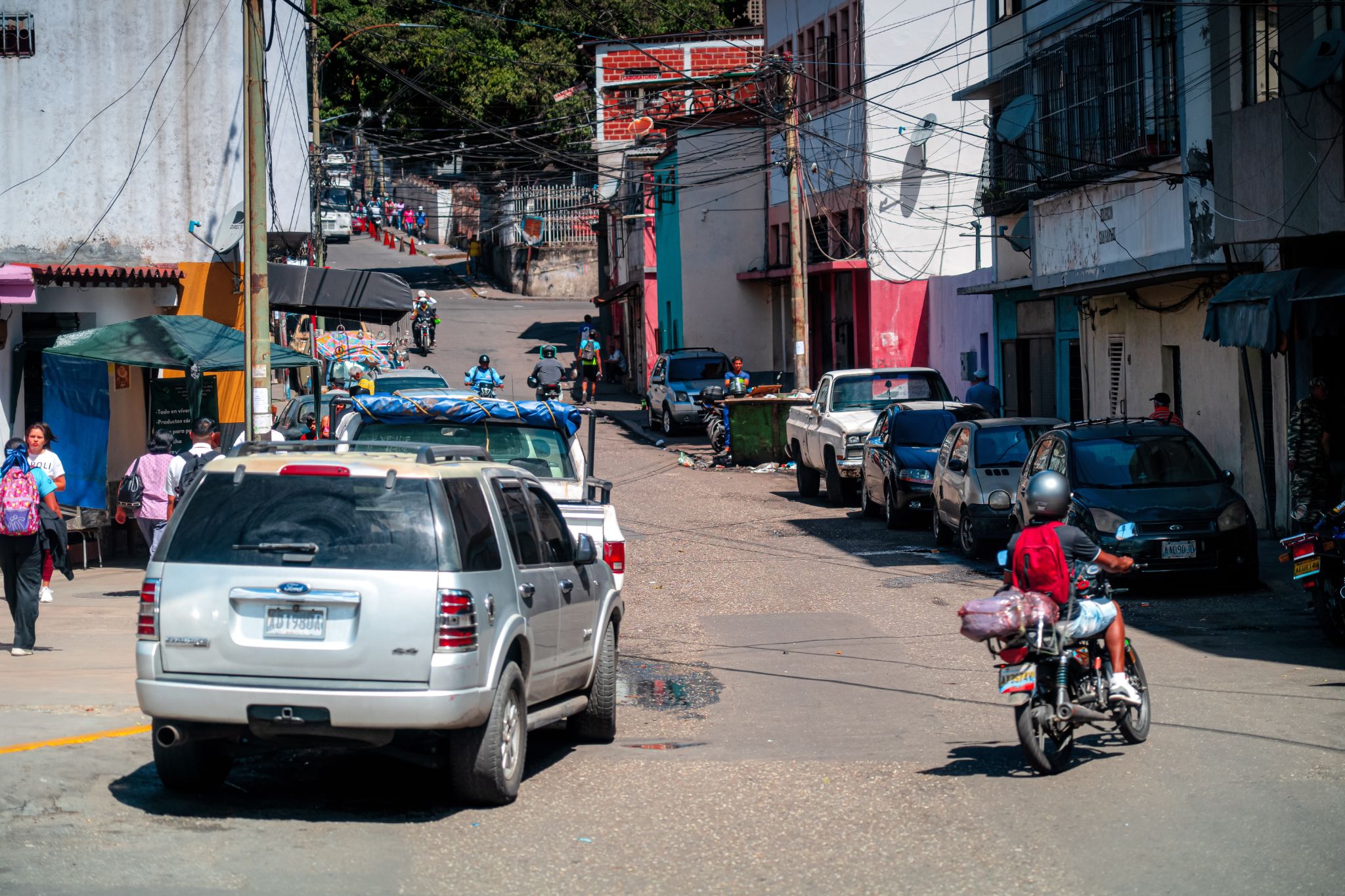 Carro usado na Venezuela pode custar mais caro do que 0 km