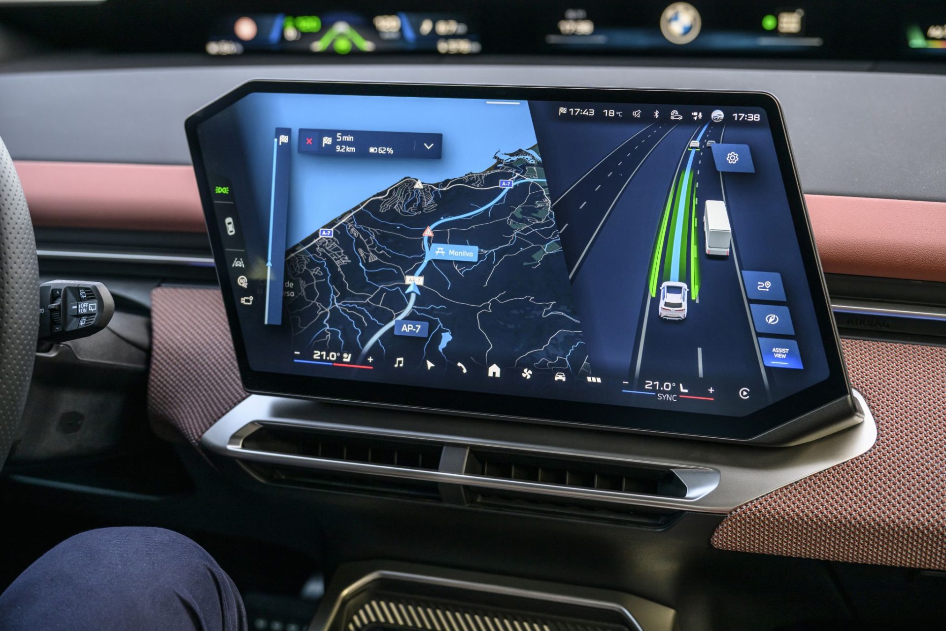 P90626837 highRes the new bmw ix3 50 x