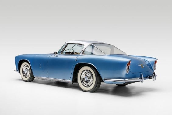 Museu Petersen Dodge Storm Z 250 Bertone azul traseira