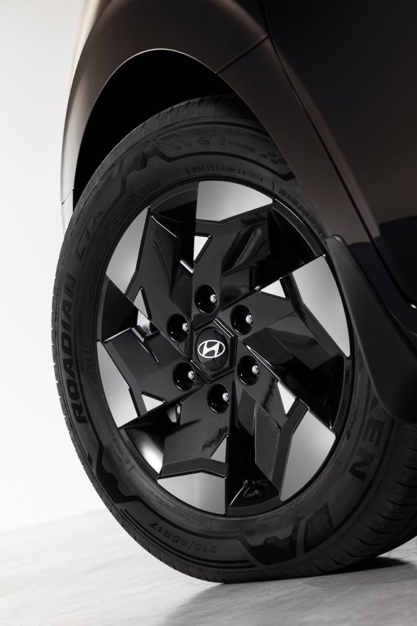 hyundai staria electric 0126 details 06 wid 1024 bfc off