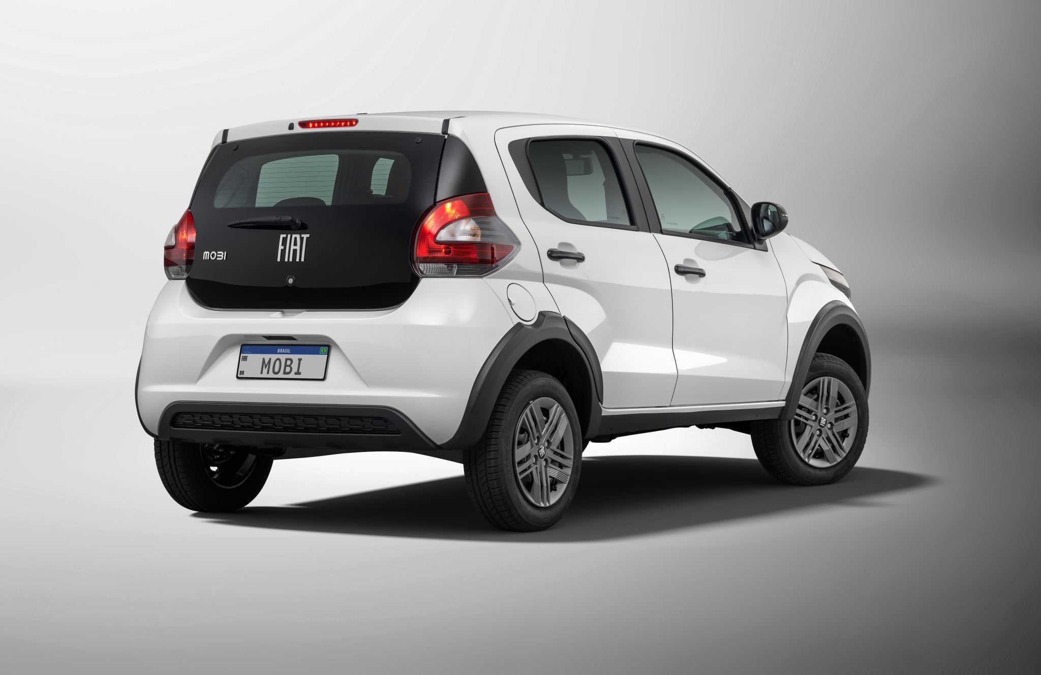 Fiat Mobi Like 2026 Branco Banchisa traseira (2) Fiat Mobi Like 2026 Branco Banchisa traseira (2)