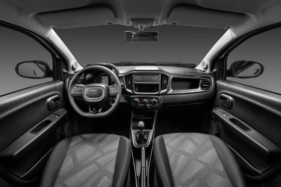 Fiat Mobi Like 2026 interior painel