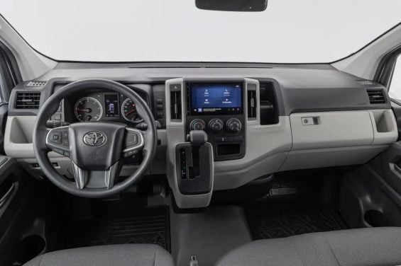 Toyota Hiace 2026 - 1