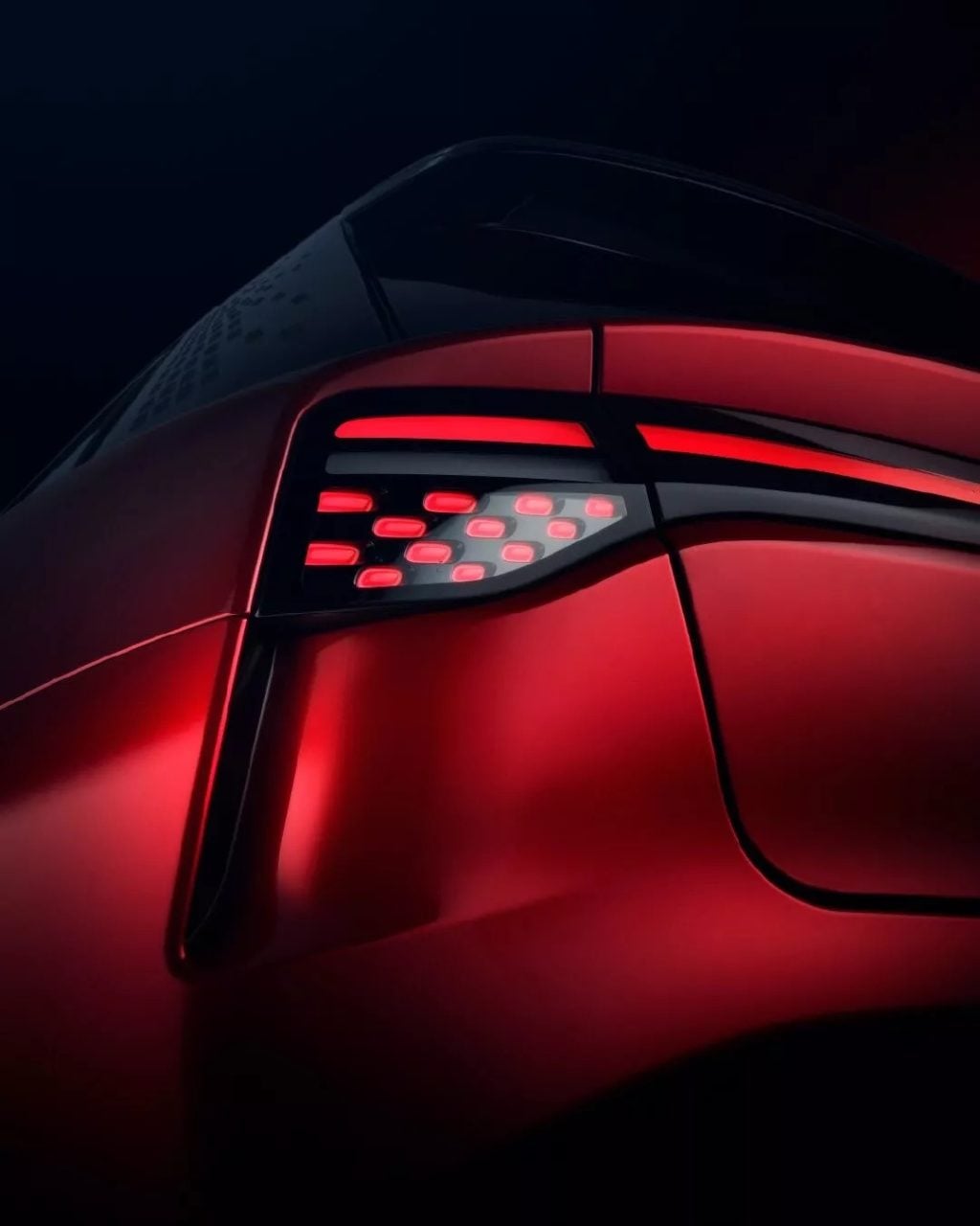 Mitsubishi aposta em parceria com a foxconn para lançar novo hatchback elétrico (11)