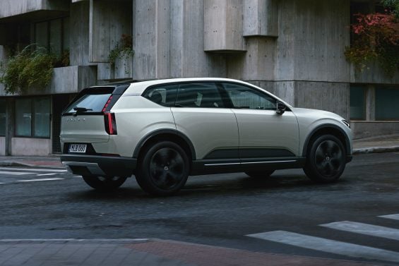 Volvo EX60 Cross Country Volvo EX60 Cross Country