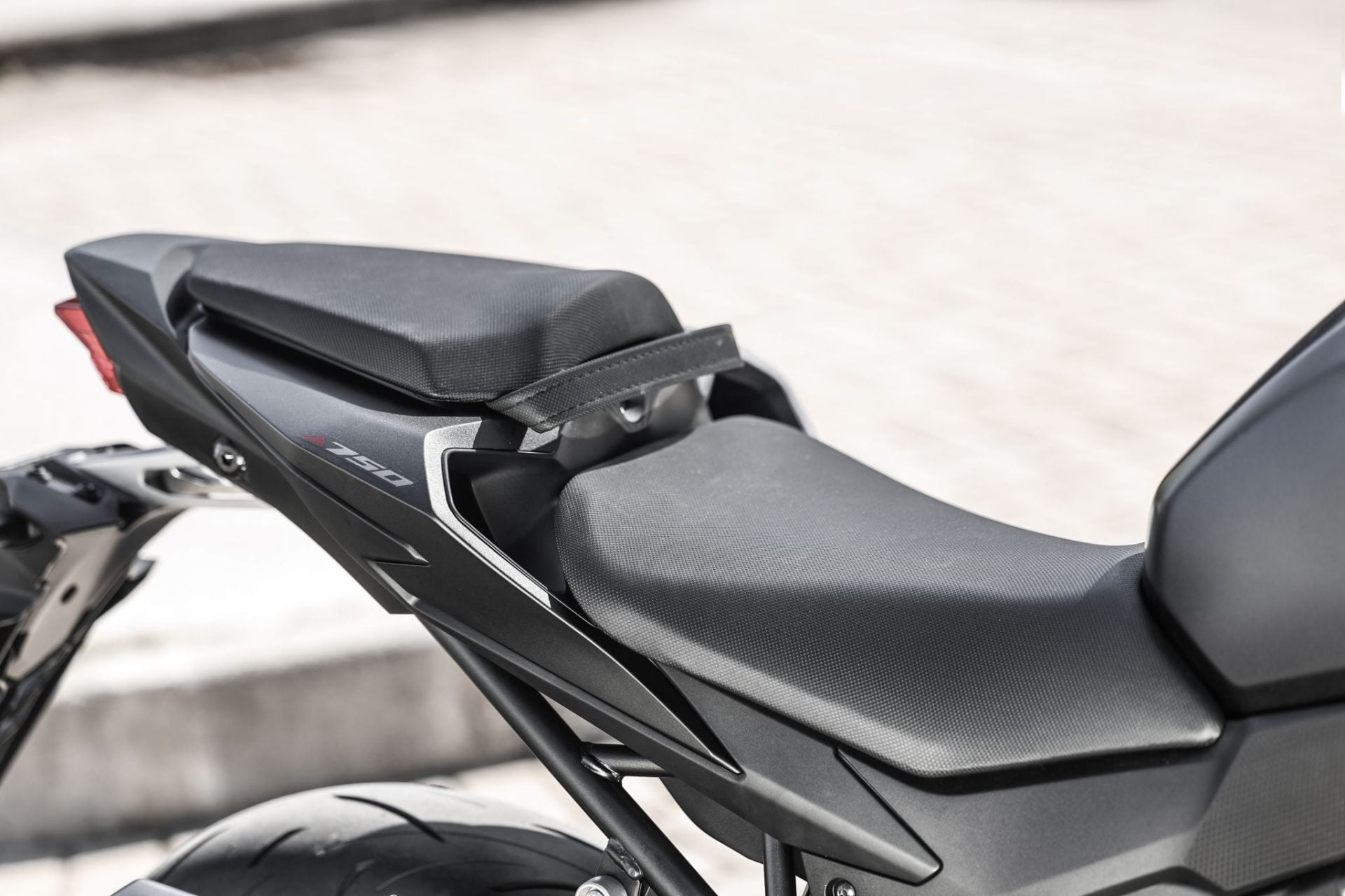 Honda CB 750 Hornet (15)