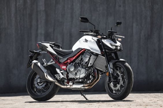 Honda CB 750 Hornet (1)