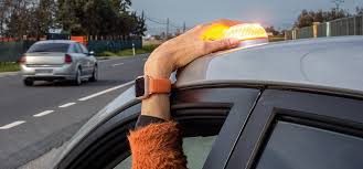 sinalizador V-16, obrigatório na Espanha, pode apresentar riscos de segurança sinalizador V-16, obrigatório na Espanha, pode apresentar riscos de segurança