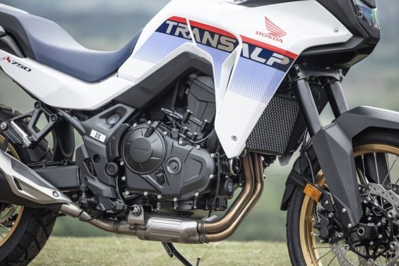 Honda XL750 Transalp (19)