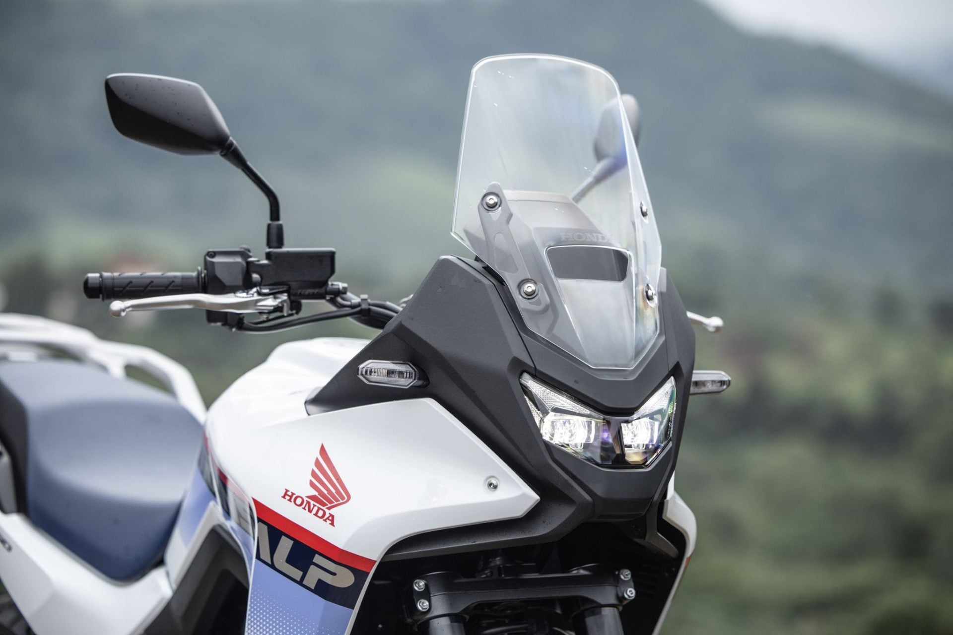 Honda XL750 Transalp (6)