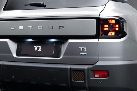 Jetour T1 2026 prata detalhe traseira