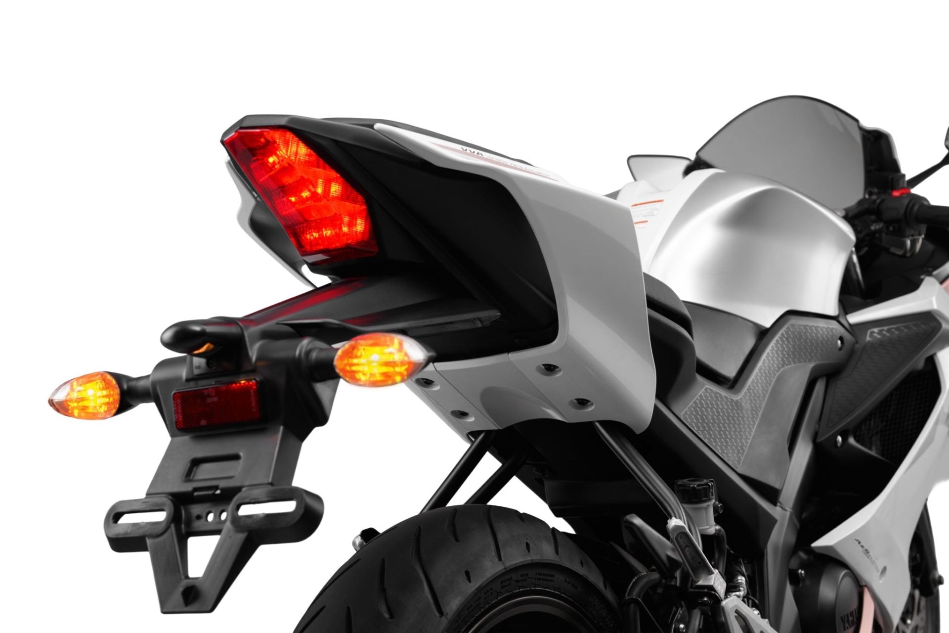 Yamaha R15 ABS 2026 (10)