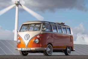 Restomod da Kombi Samba em E build 7
