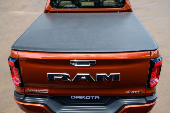 New Ram Dakota Laramie (15)