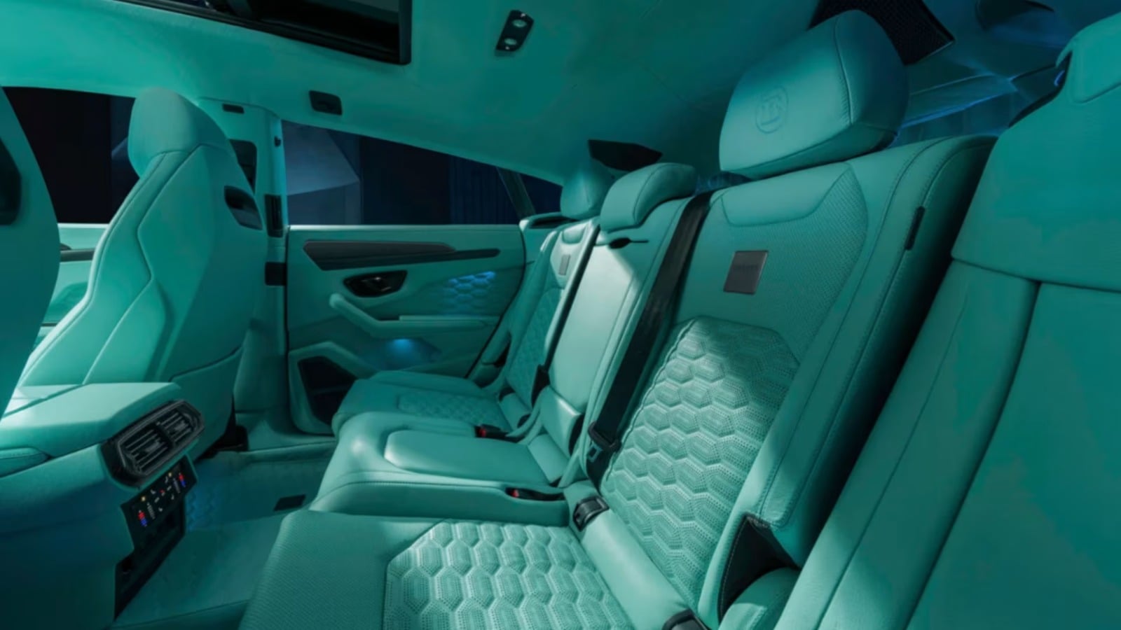 brabus 900 mint lamborghini urus6 1049578