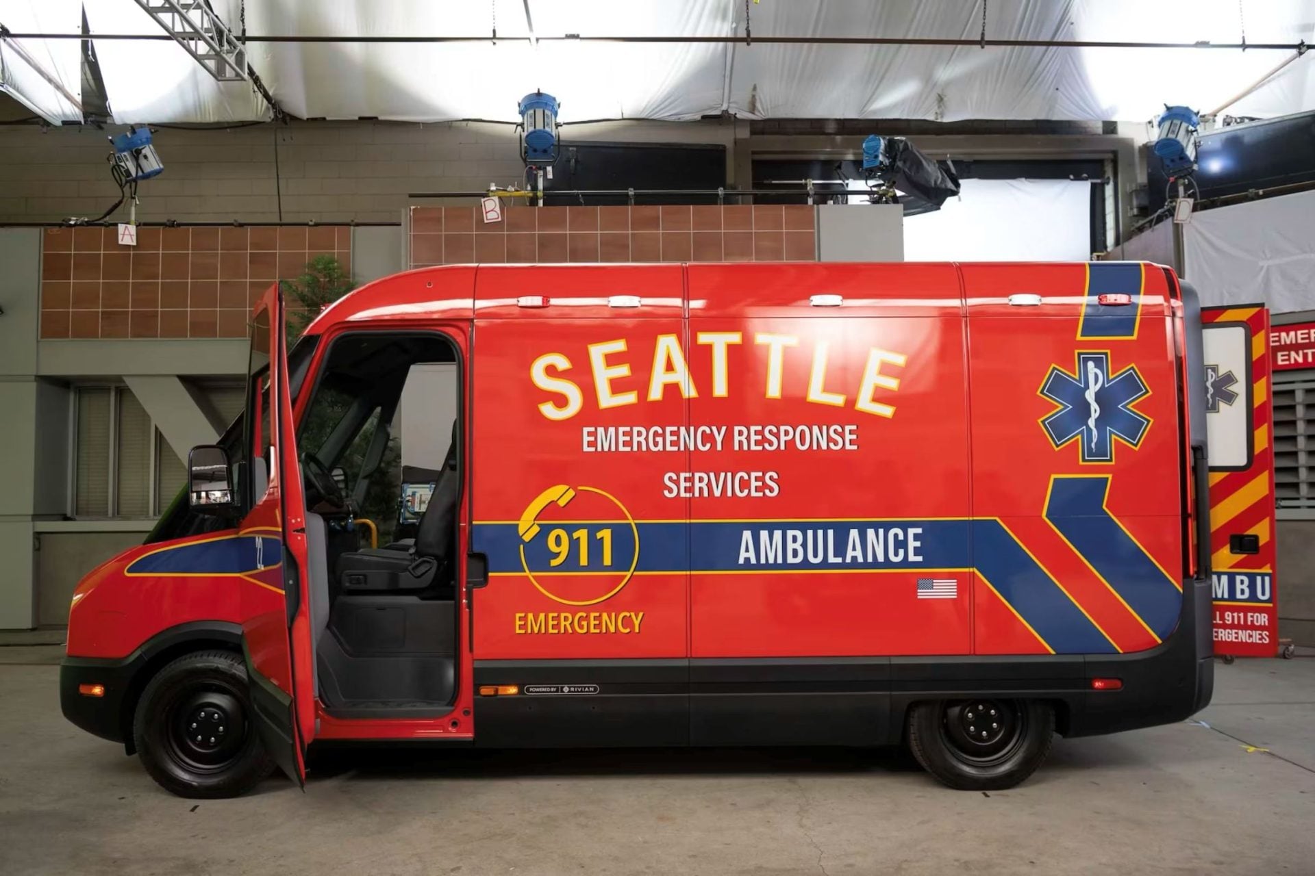Rivian constroi ambulancia eletrica para o seriado greys anatomy