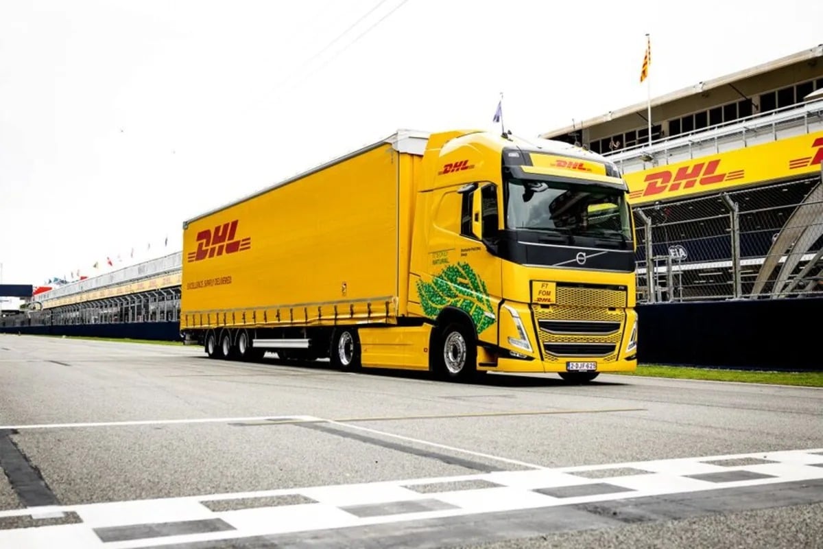 caminhão volvo fh dhl fórmula 1