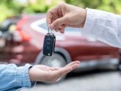 shutterstock venda e compra de carro transferência de veículos