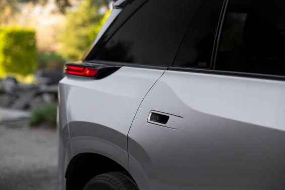 2027 Toyota Highlander Limited Spellbound2Tone 011