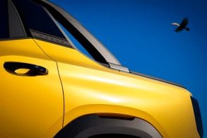 Volkswagen Tukan teaser lateral da caçamba pintura amarelo canário fosco