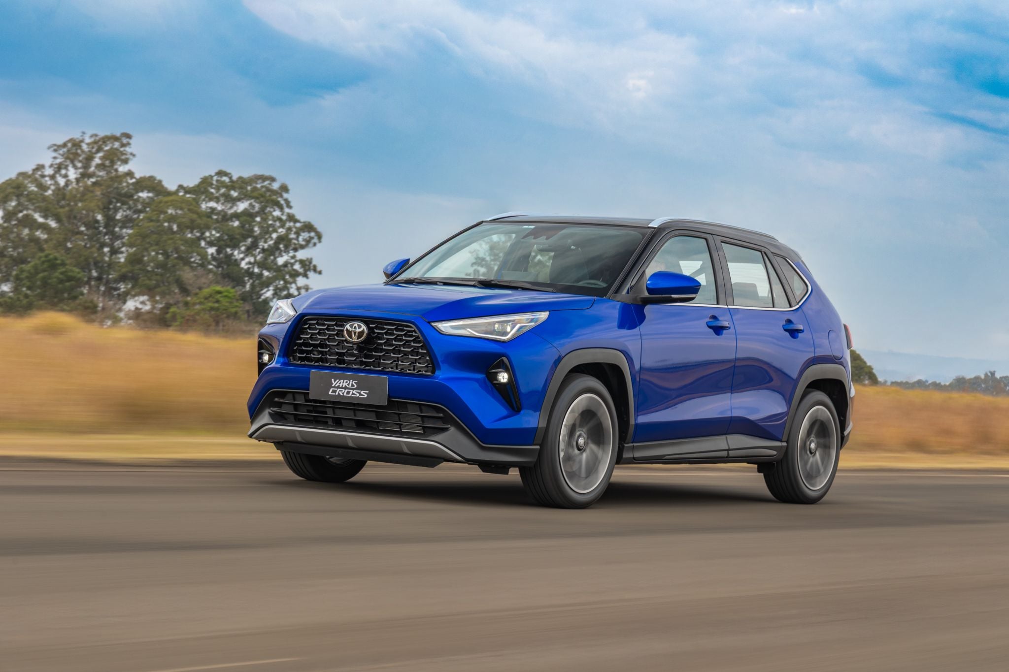 Comparativo: Toyota Yaris Cross consegue enfrentar o líder VW T-Cross?