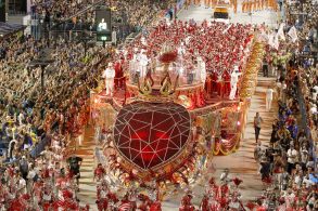 55100769328 47bca3bebf o