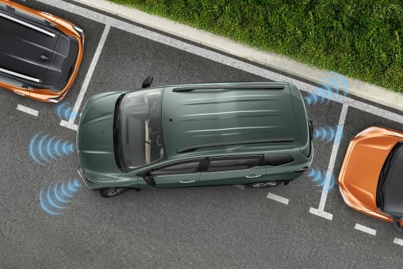 Nissan Gravite parking sensors