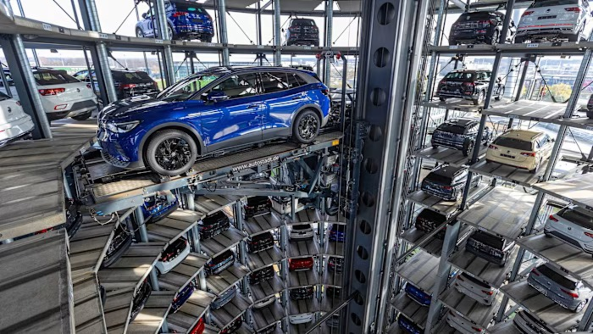 Cerco à China: UE vai exigir que carros elétricos tenham 70% de peças europeias