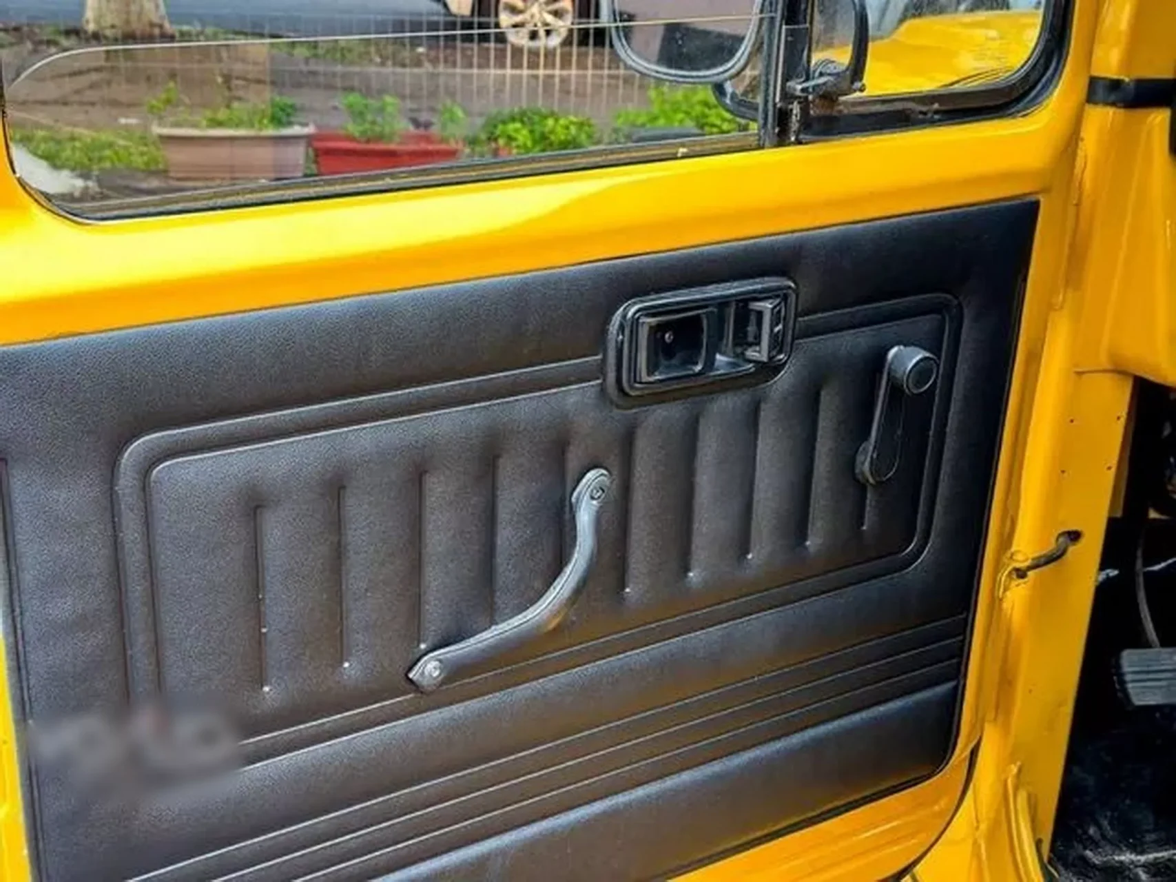 Toyota Land Cruiser FJ40 9