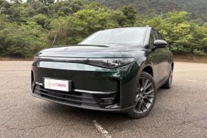 LEAPMOTOR C10 VERDE 2025 FRENTE LATERAL TRASEIRA INTERIOR (2)