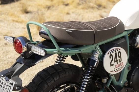 Royal Enfield Bear 650 (6)