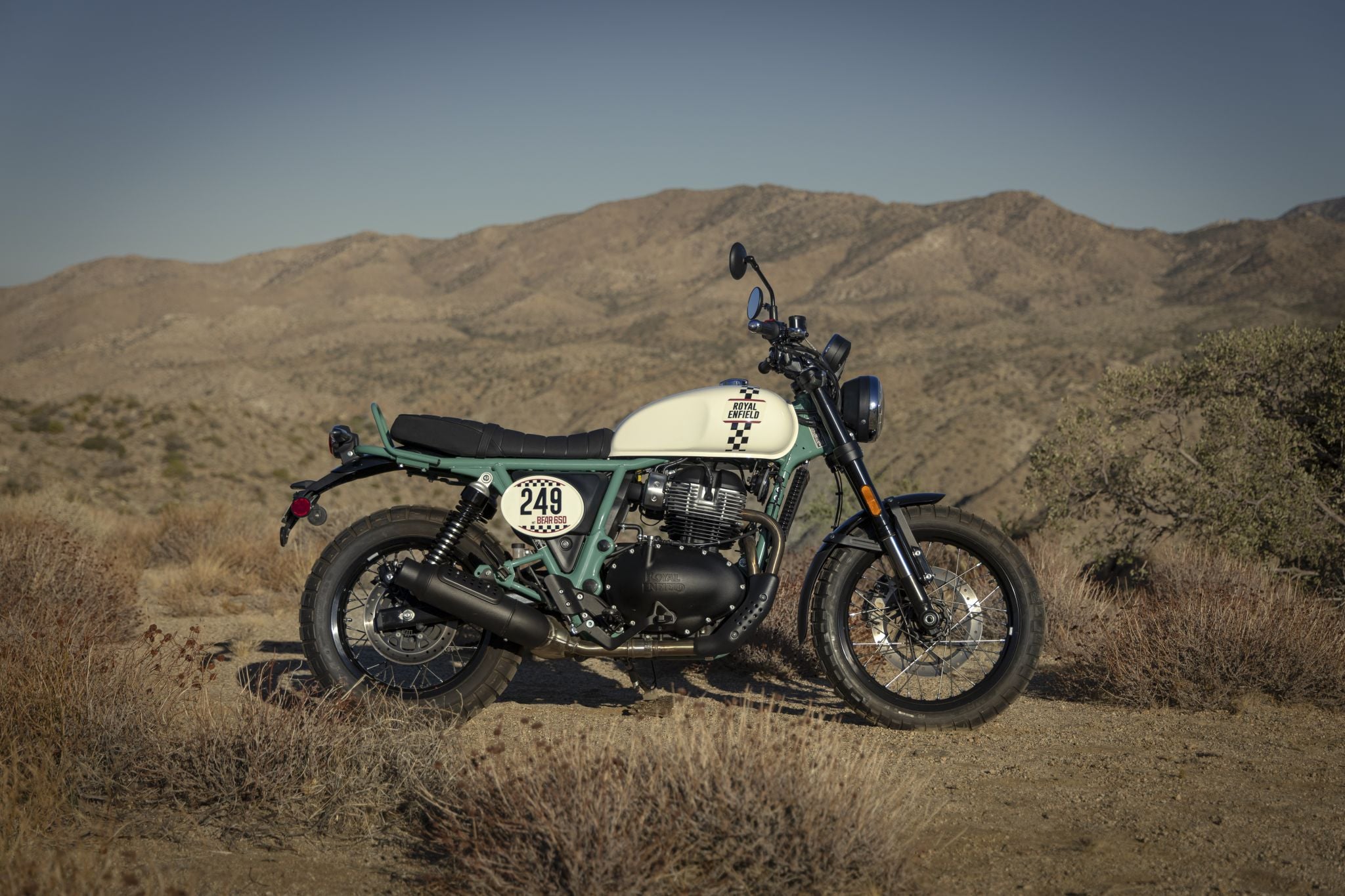 Royal Enfield Bear 650 (28) Royal Enfield Bear 650 (28)