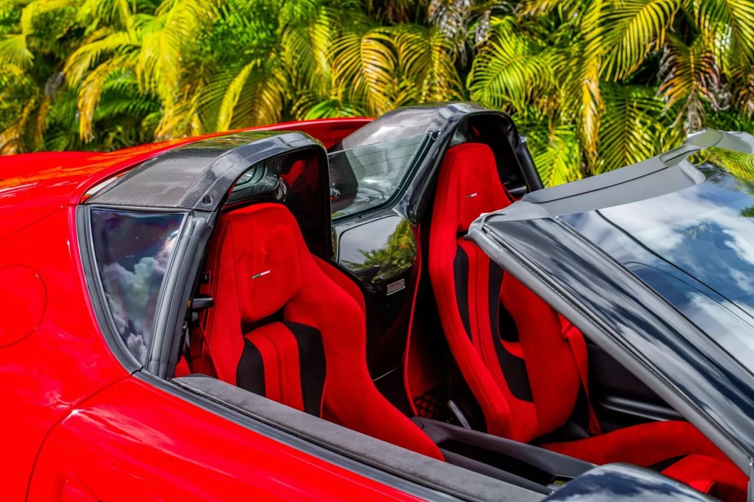 Ferrari 812 Competizione(11)